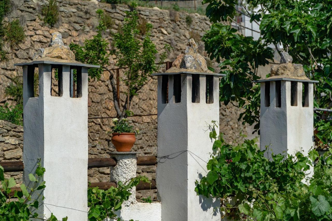 Alojamientos Rurales Los Macabes Alpujarra De La Sierra Exterior photo